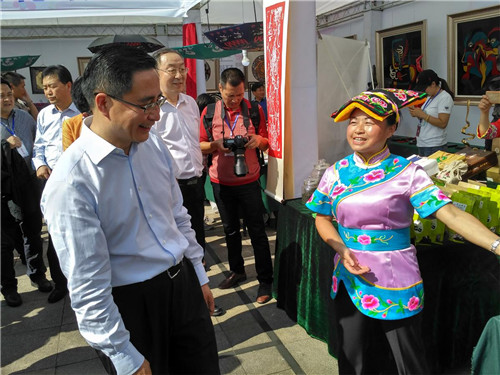 1475889892863124.jpg 1.jpg